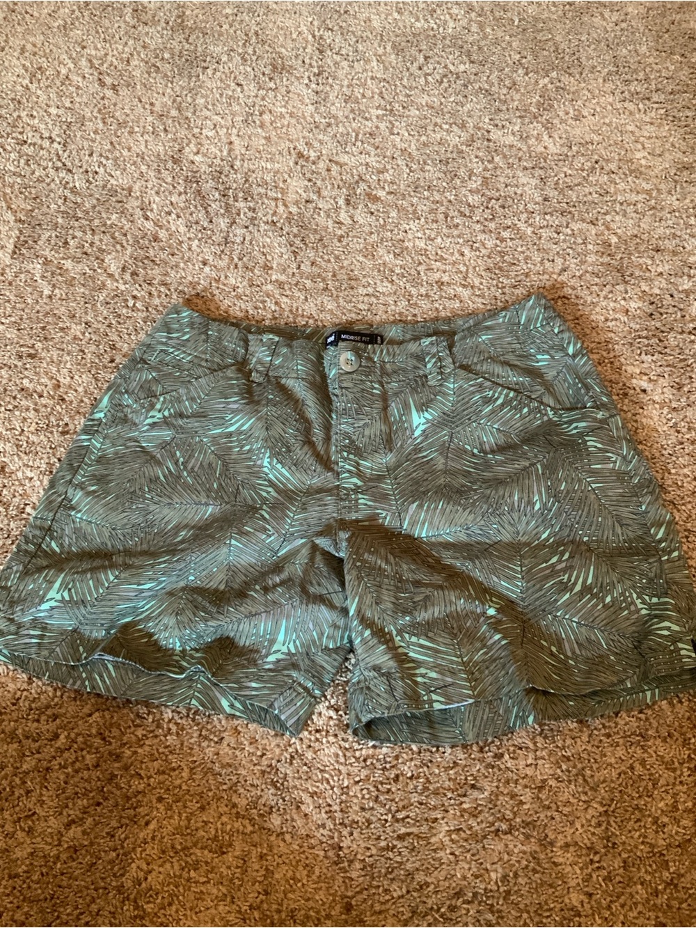 Lee midrise fit cotton tropical 🌴 print shorts